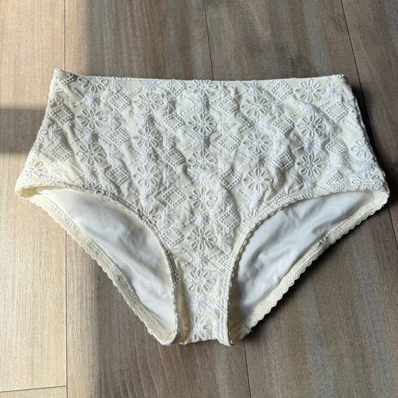 Kate Spade eyelet floral high rise swim bottom white cream size large - Picture 1 of 5